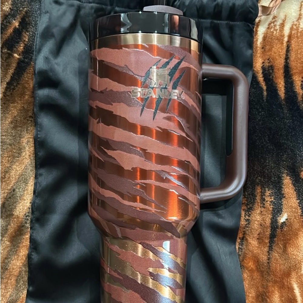 Stanley Tumbler Tyla